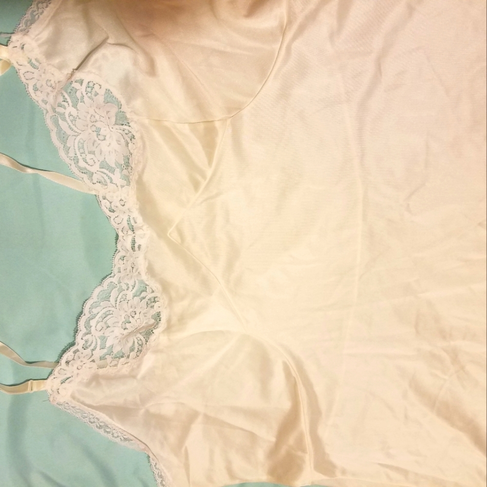 Womens Slip 46/42